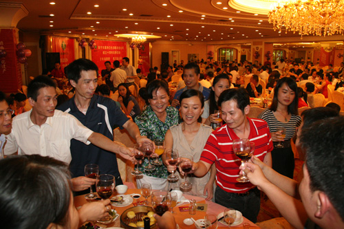 2011年全區(qū)除四害行動周技術培訓班于9月19日至21日在玉林舉行